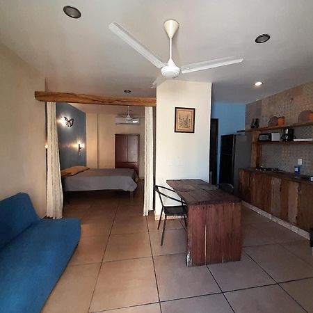 Aguacate Suites Mazatlán Εξωτερικό φωτογραφία