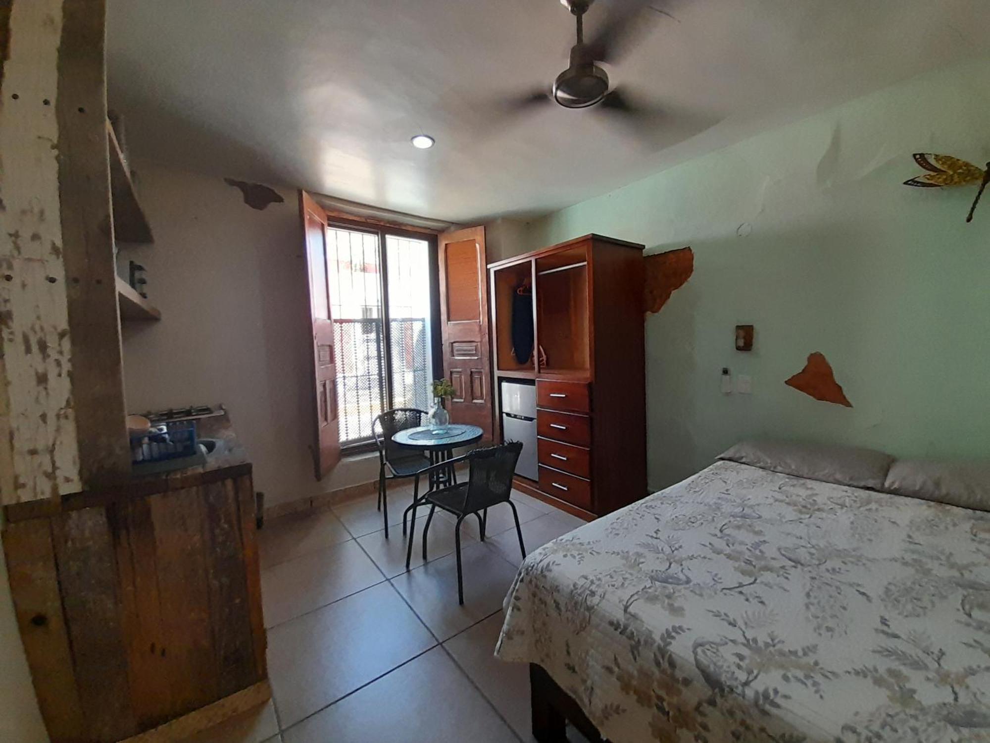 Aguacate Suites Mazatlán Εξωτερικό φωτογραφία