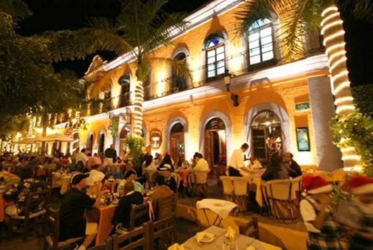 Aguacate Suites Mazatlán Εξωτερικό φωτογραφία